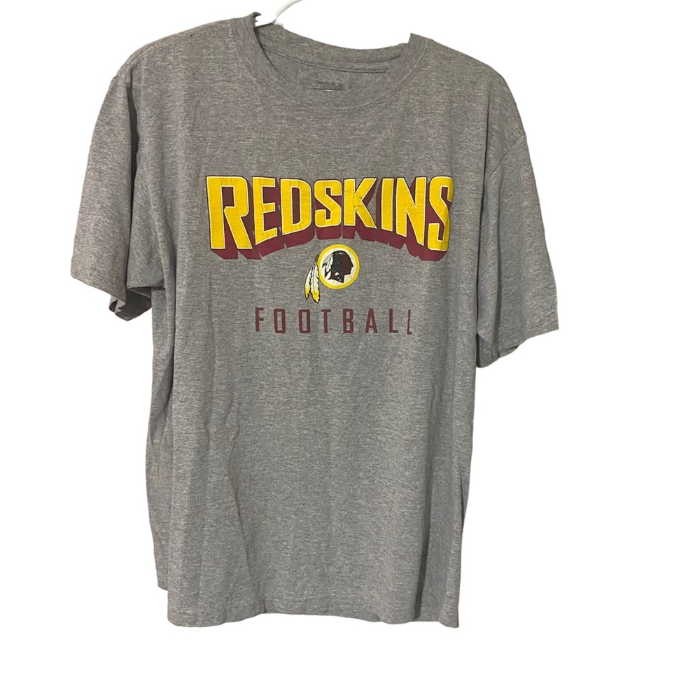 Washington redskins T-shirt size medium
